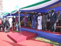 Le premier ministre Duncan à l’investiture du président sierra-léonais